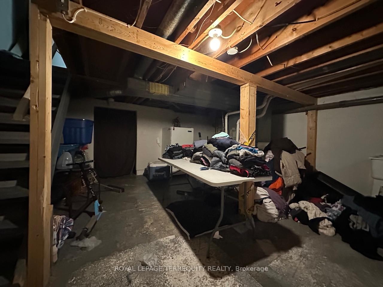 









37


Orchard

Place,
Chatham-Kent,




ON
N7M 1A6

