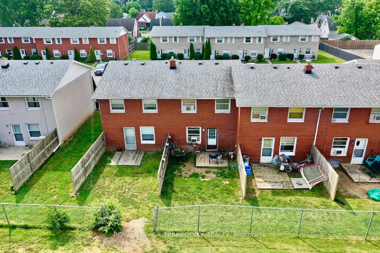 









37


Orchard

Place,
Chatham-Kent,




ON
N7M 1A6

