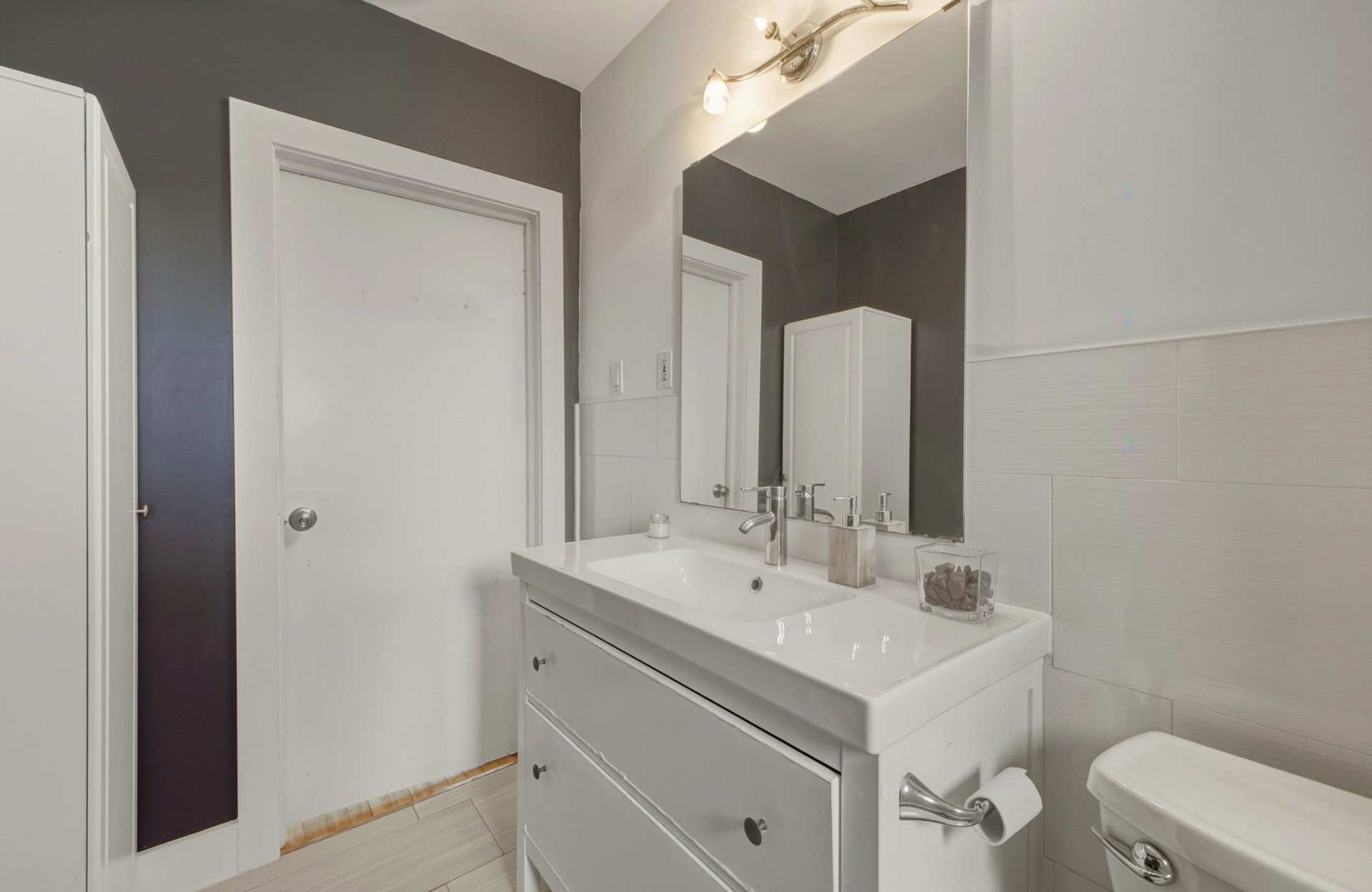 









33


Rue Saratoga

,
Gatineau (Aylmer),




QC
J9H4A3

