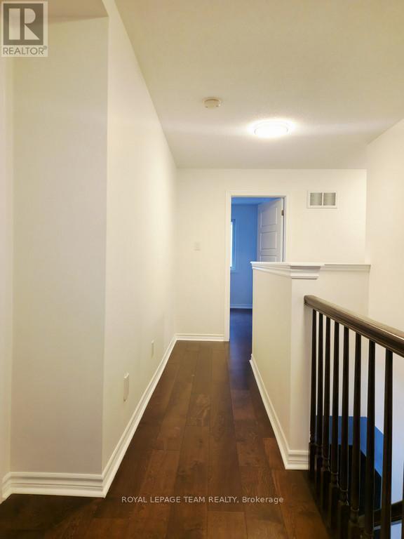 












113 LILY POND STREET

,
Ottawa,




Ontario
K2M0J3

