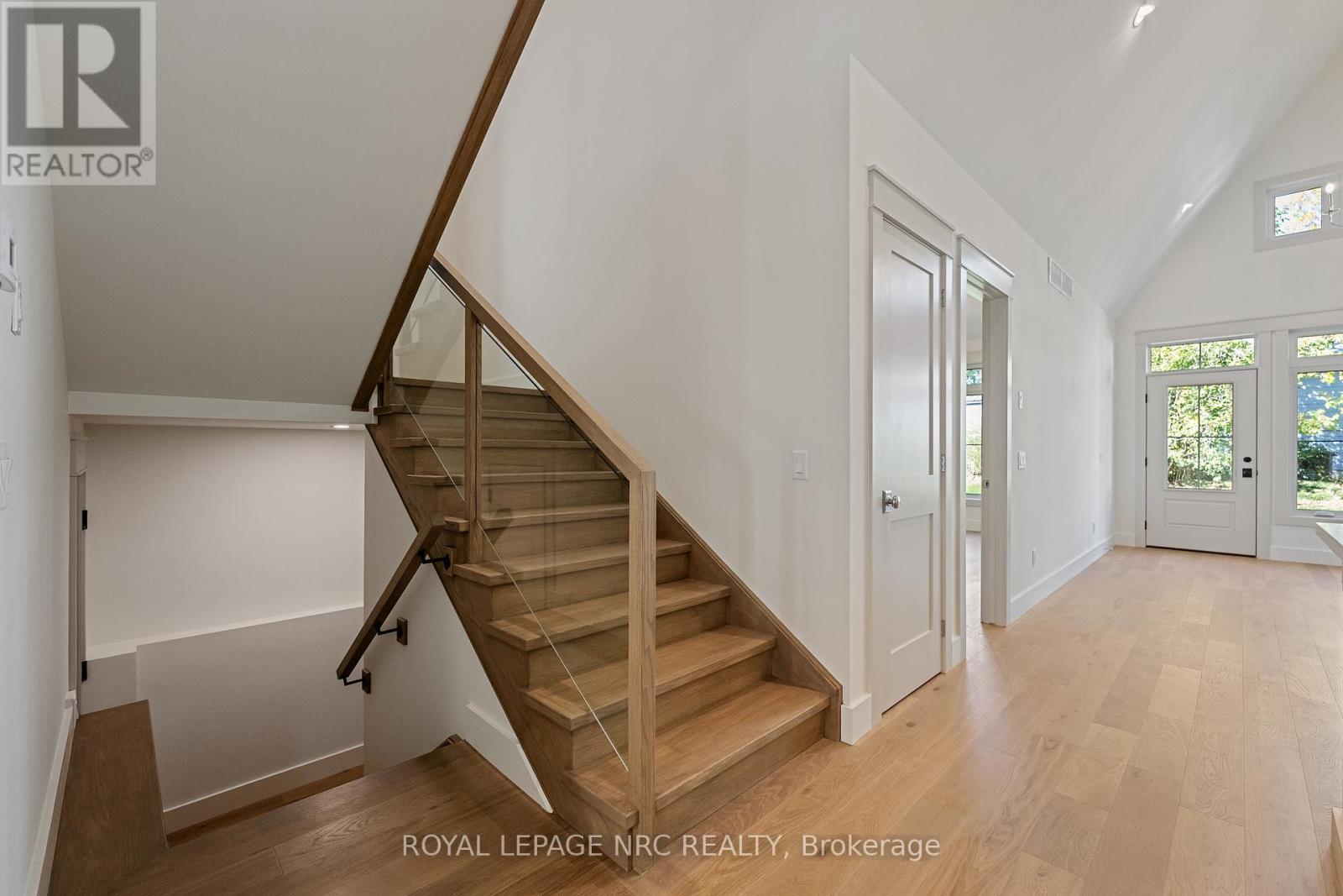 












4058 GLENSPRING ROAD

,
Fort Erie (Crystal Beach),




Ontario
L0S1B0

