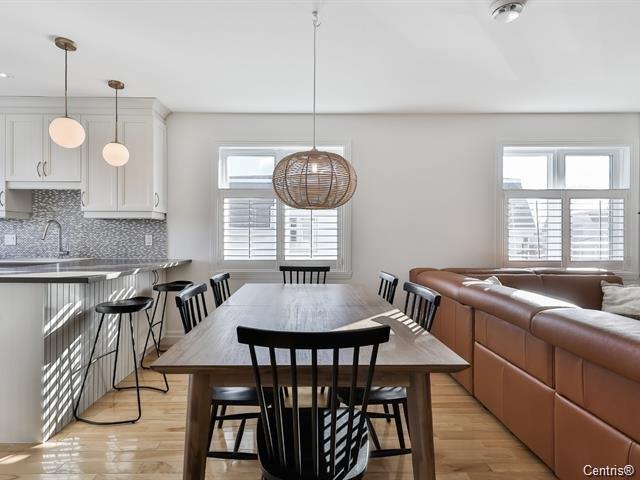 









240


Rue de la Presqu'île

,
Charlemagne,




QC
J5Z4B3

