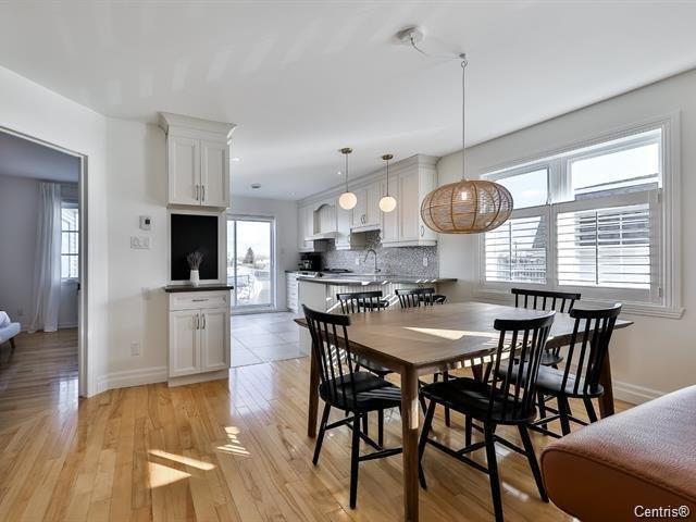 









240


Rue de la Presqu'île

,
Charlemagne,




QC
J5Z4B3

