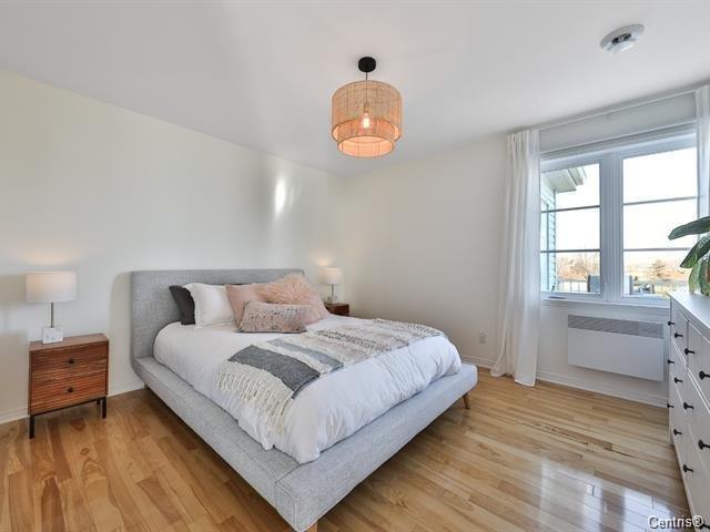 









240


Rue de la Presqu'île

,
Charlemagne,




QC
J5Z4B3

