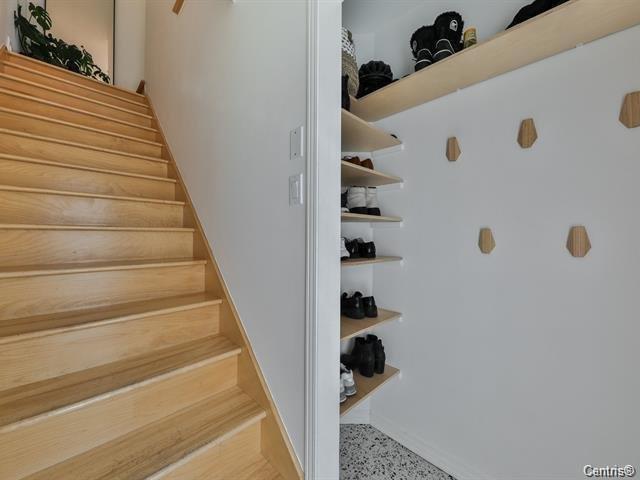 









240


Rue de la Presqu'île

,
Charlemagne,




QC
J5Z4B3

