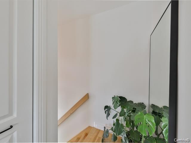 









240


Rue de la Presqu'île

,
Charlemagne,




QC
J5Z4B3

