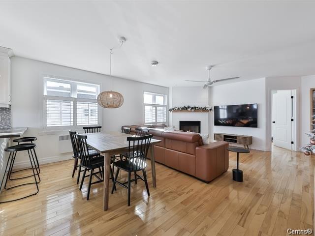 









240


Rue de la Presqu'île

,
Charlemagne,




QC
J5Z4B3

