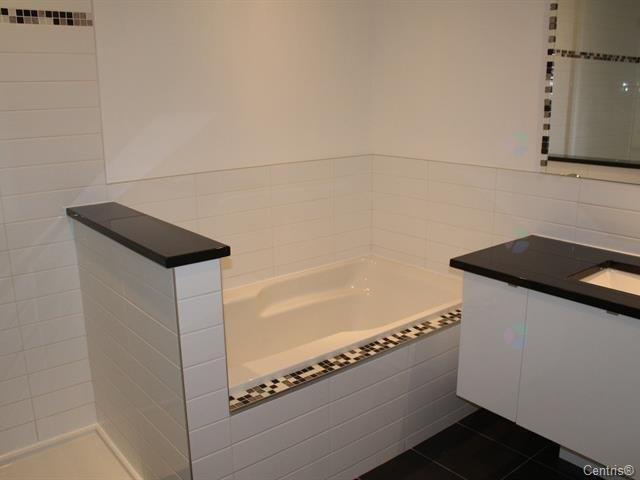 









4293


Rue Jean-Talon O.

, 701,
Côte-des-Neiges/Notre-Dame-de-Grâce (Montréal),




QC
H4P0B2

