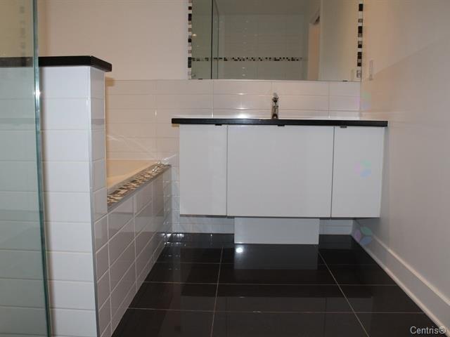 









4293


Rue Jean-Talon O.

, 701,
Côte-des-Neiges/Notre-Dame-de-Grâce (Montréal),




QC
H4P0B2

