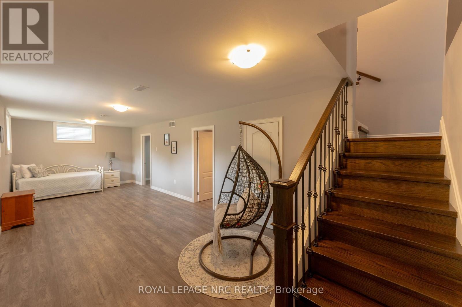 












146 FOUR MILE CREEK ROAD

,
Niagara-on-the-Lake (St. Davids),




Ontario
L0S1J0

