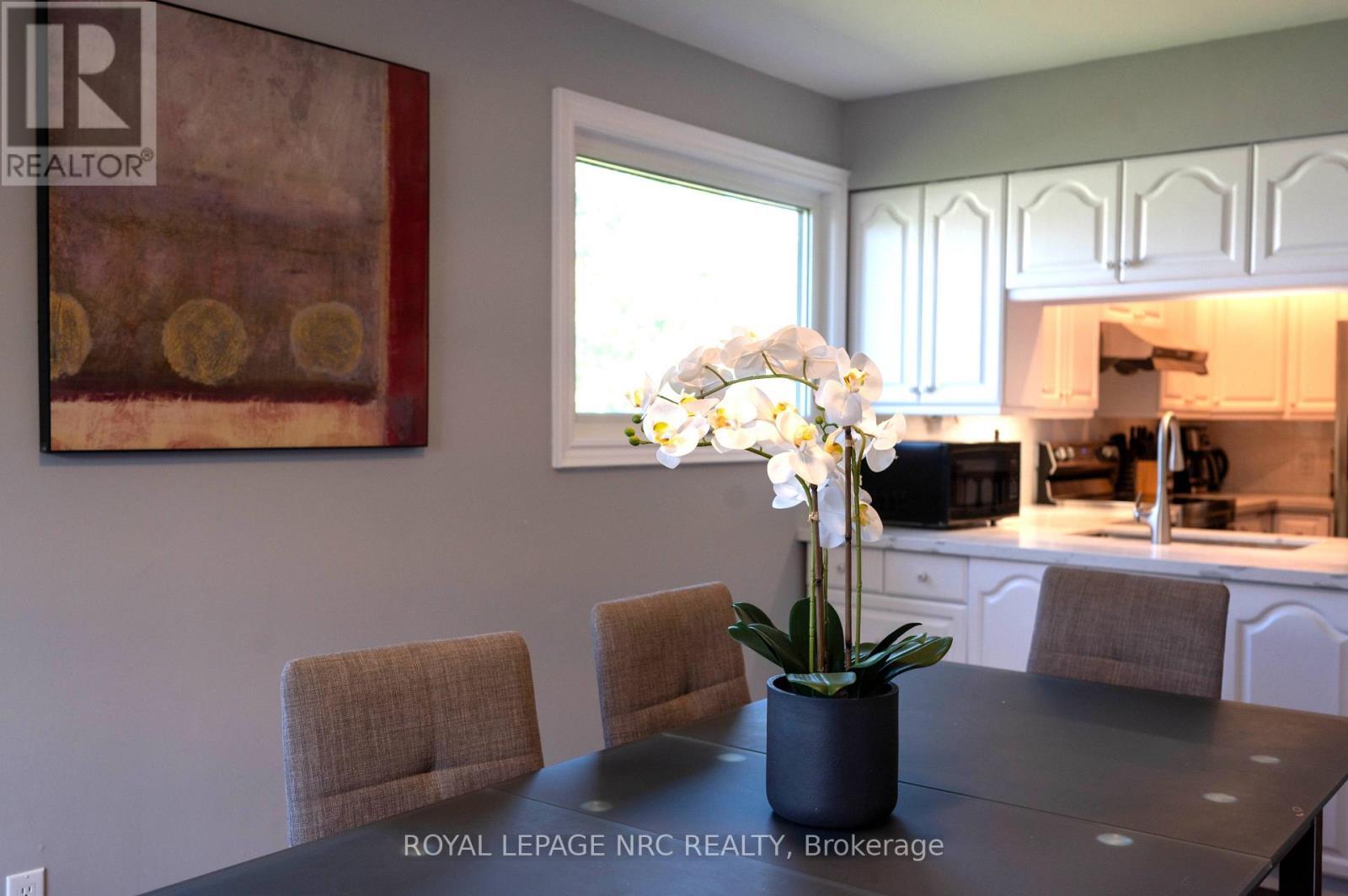 












146 FOUR MILE CREEK ROAD

,
Niagara-on-the-Lake (St. Davids),




Ontario
L0S1J0

