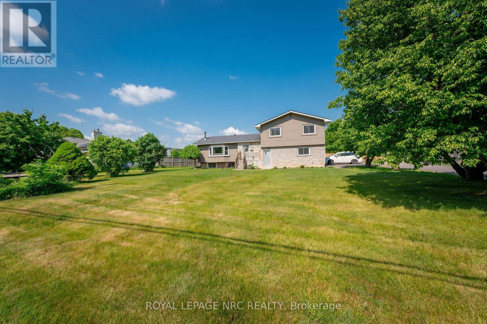 












146 FOUR MILE CREEK ROAD

,
Niagara-on-the-Lake (St. Davids),




Ontario
L0S1J0

