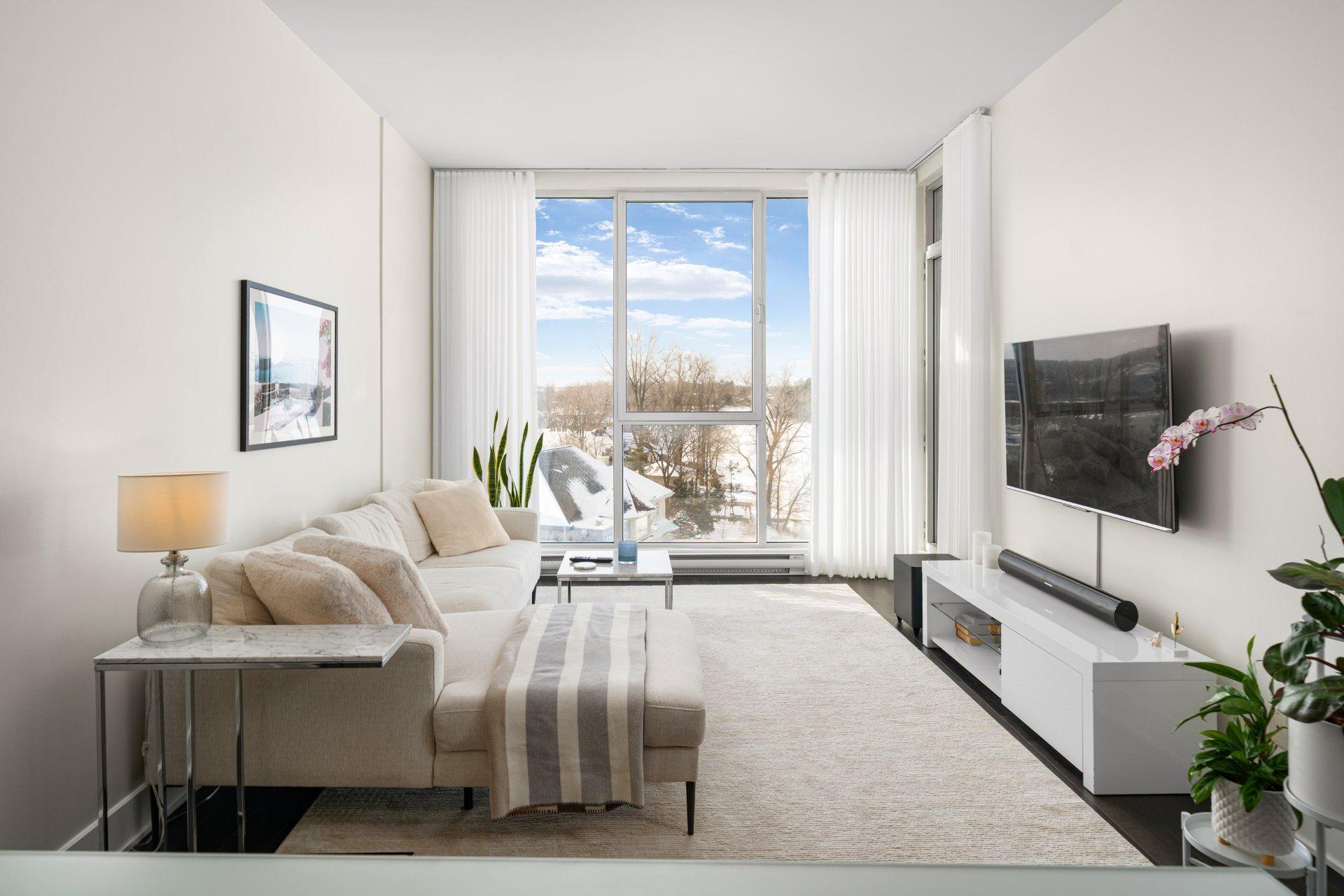 









14399


Boul. Gouin O.

, 608,
Montréal (Pierrefonds-Roxboro),




QC
H9H1A9

