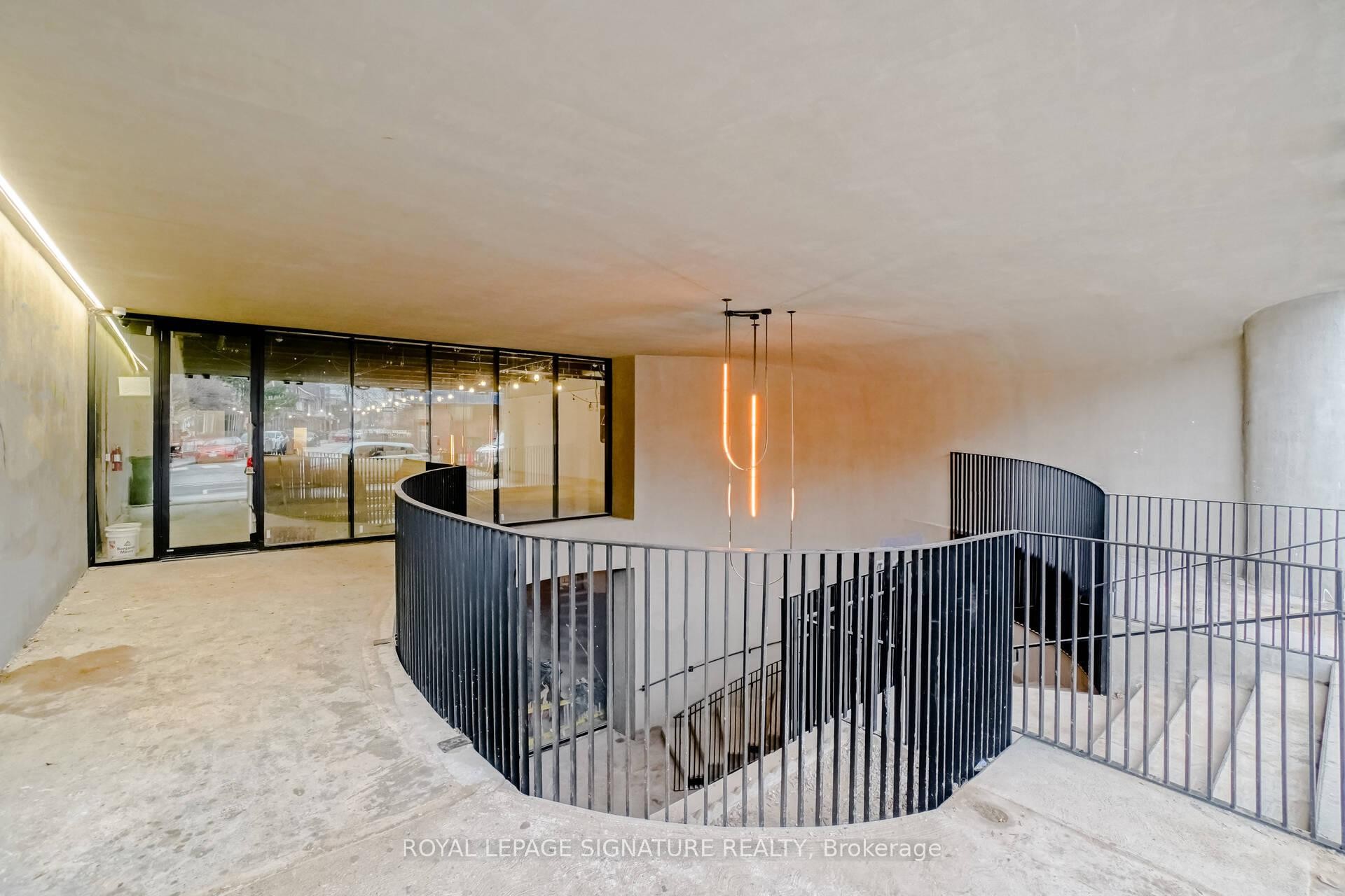 









1305


Dundas

Street West, Lower,
Toronto,




ON
M6J 1X8

