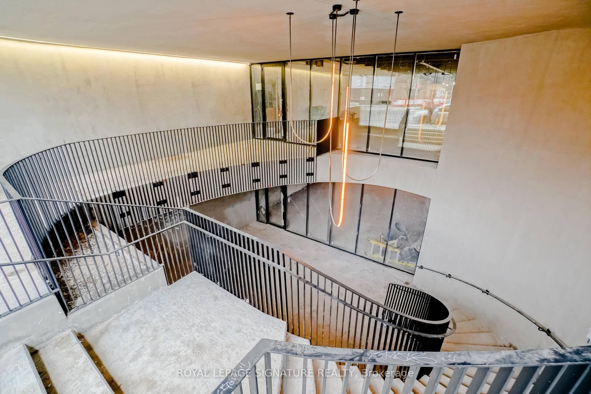 









1305


Dundas

Street West, Lower,
Toronto,




ON
M6J 1X8

