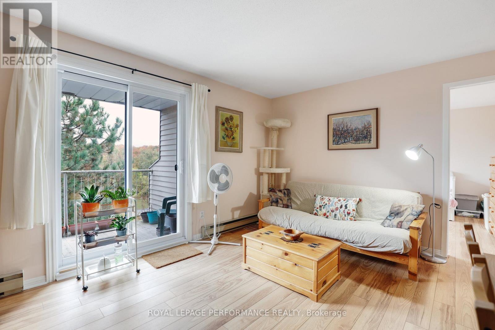 












412 - 280 BRITTANY DRIVE

,
Ottawa,




Ontario
K1K4M4

