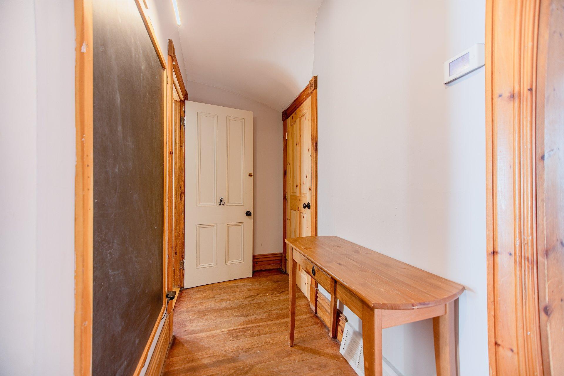 









330


Av. Edison

,
Saint-Lambert,




QC
J4R2P9

