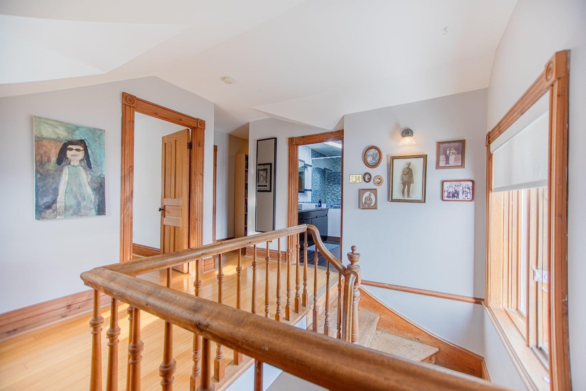 









330


Av. Edison

,
Saint-Lambert,




QC
J4R2P9

