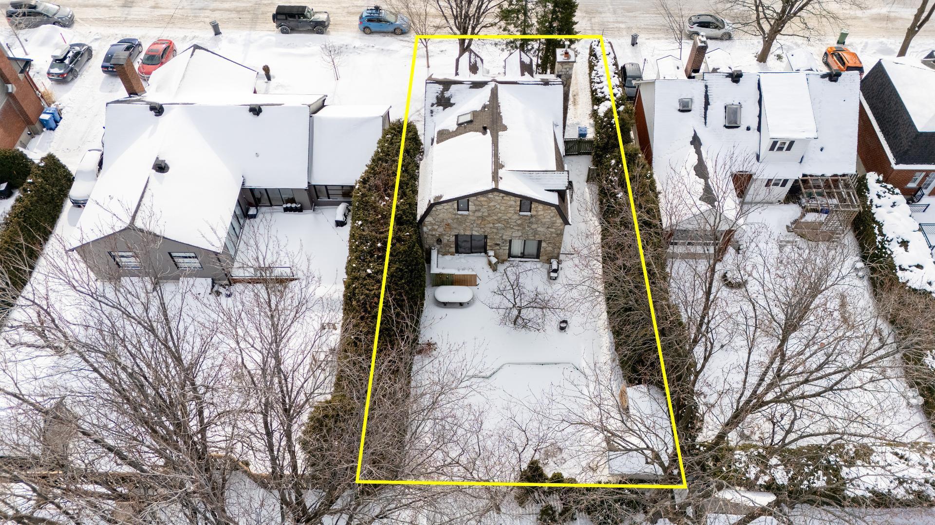 









330


Av. Edison

,
Saint-Lambert,




QC
J4R2P9

