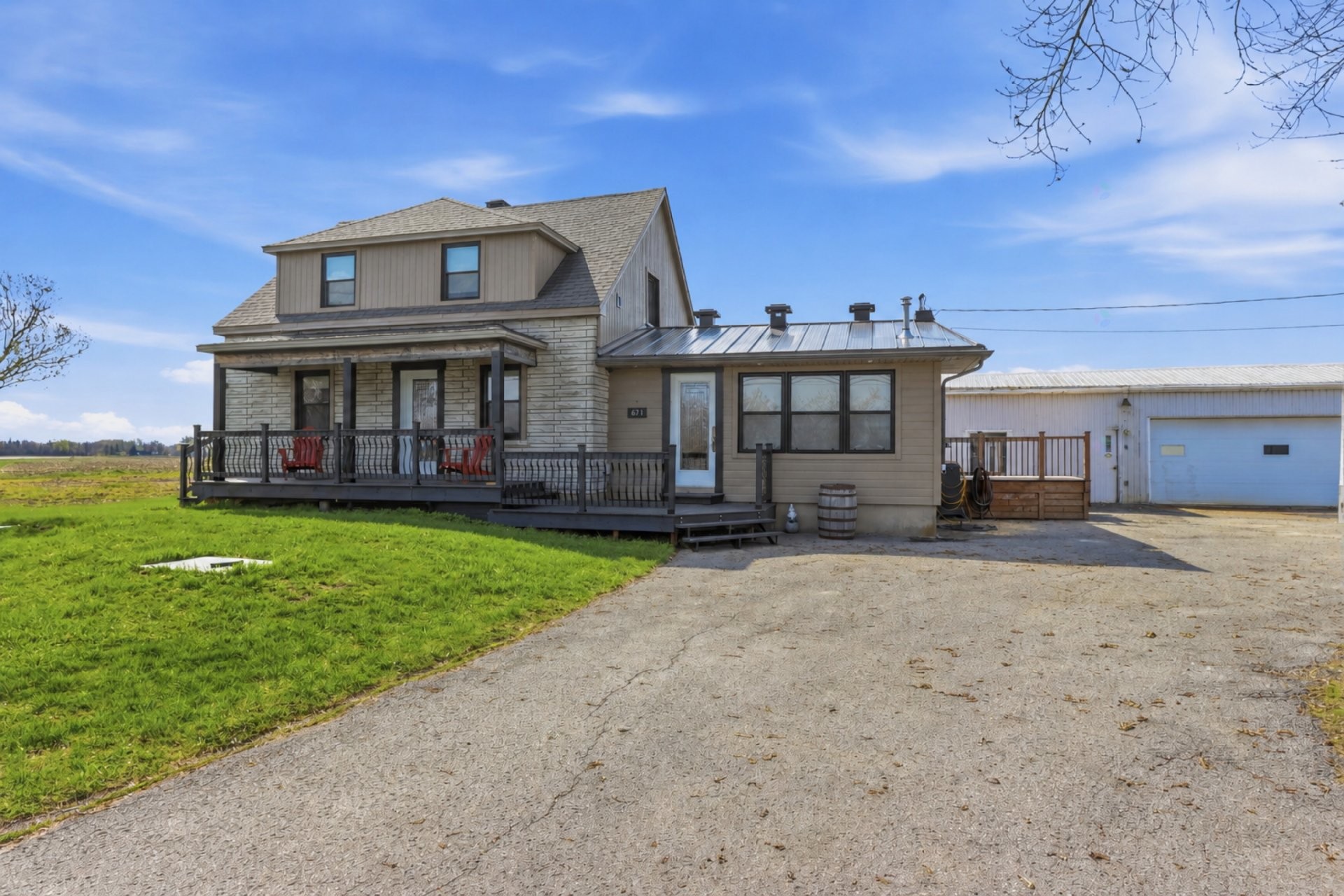 









671


Rg St-Régis N.

,
Saint-Constant,




QC
J5A0Y9

