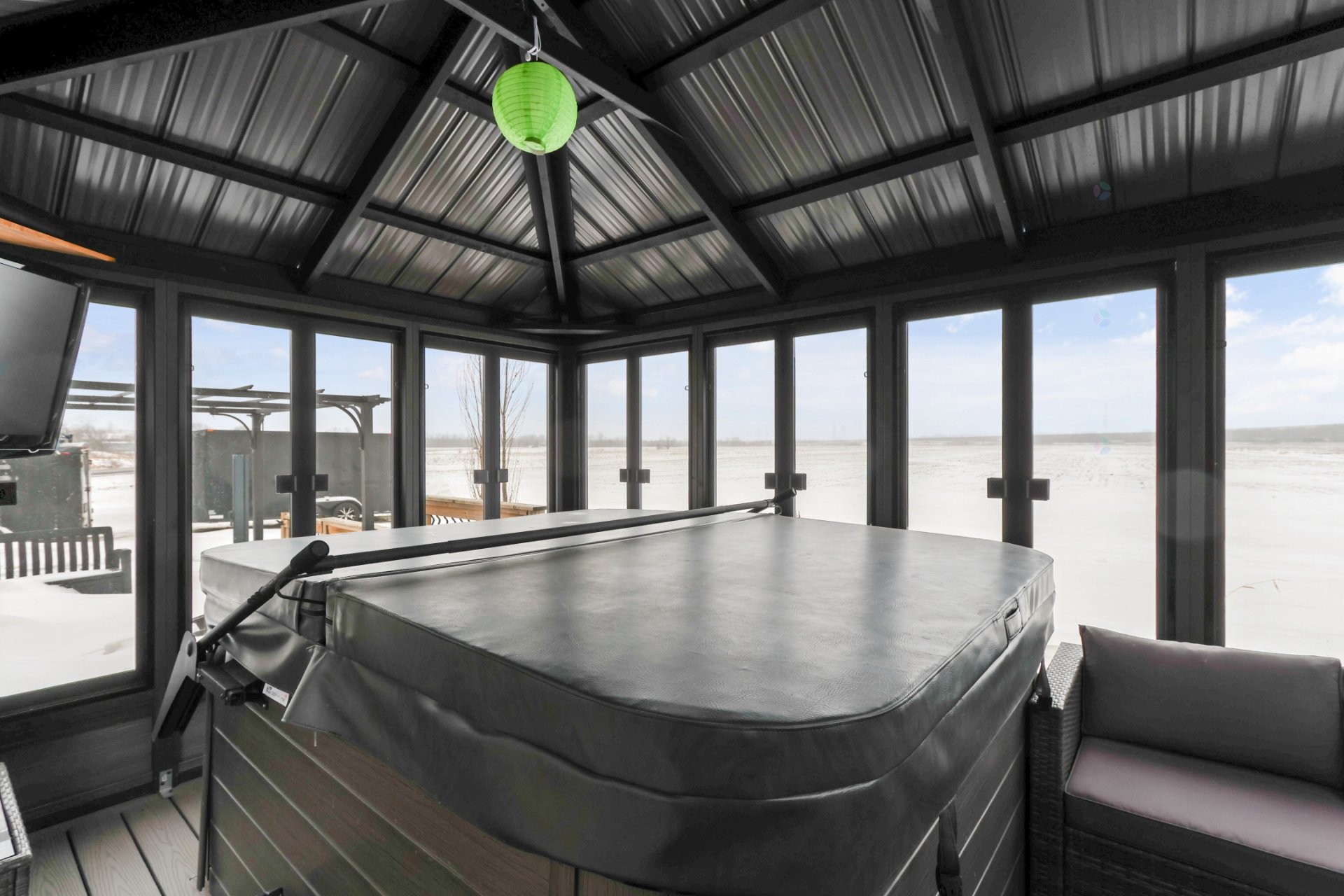 









671


Rg St-Régis N.

,
Saint-Constant,




QC
J5A0Y9

