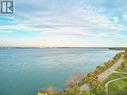 Niagara River Parkway - one minute away