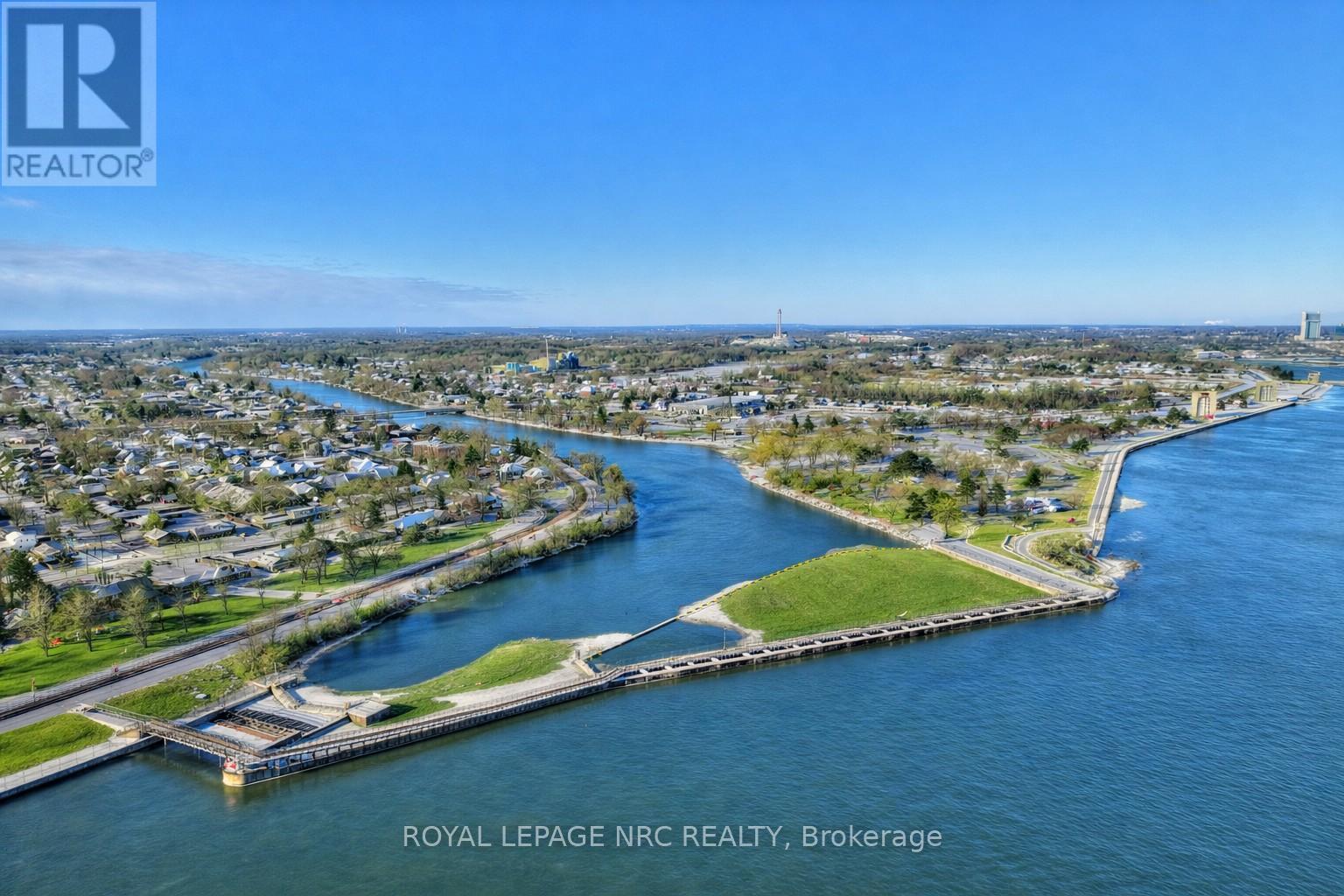 












8143 SARAH STREET

,
Niagara Falls (Chippawa),




Ontario
L2G6T9

