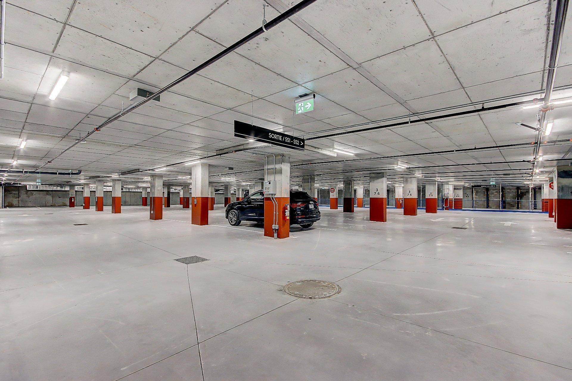 









200


Rue Marie-Charles-Le Moyne

, 1120,
Longueuil (Le Vieux-Longueuil),




QC
J4K8C2

