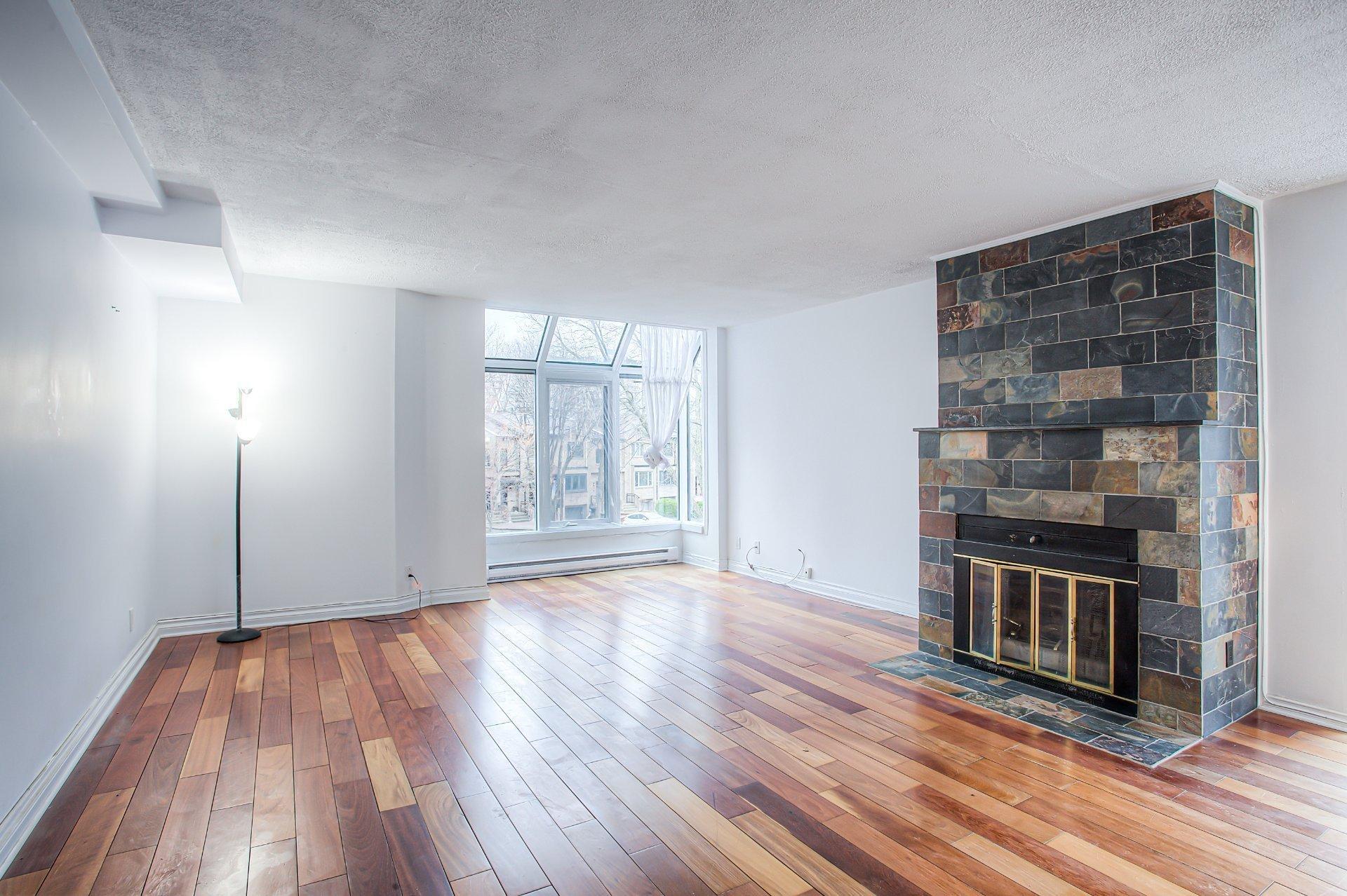 









155


Rue Terry-Fox

,
Montréal (Verdun/Île-des-Soeurs),




QC
H1S1M3

