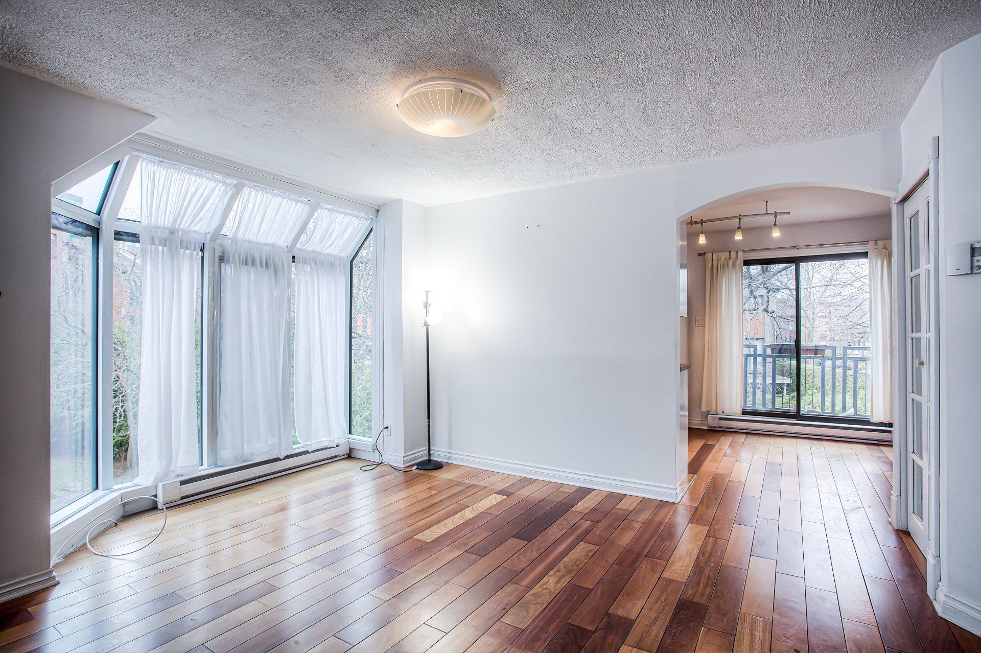 









155


Rue Terry-Fox

,
Montréal (Verdun/Île-des-Soeurs),




QC
H1S1M3

