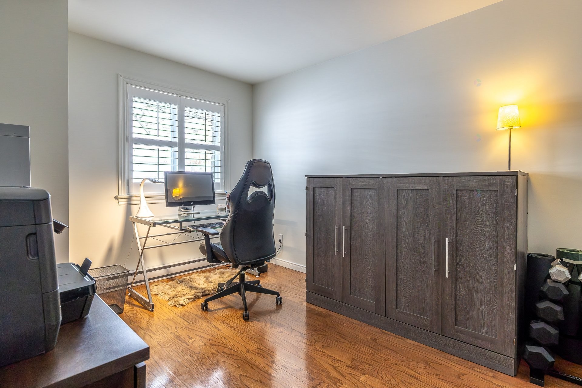 









512


Ch. de Bondville

, 1,
Lac-Brome,




QC
J0E1R0

