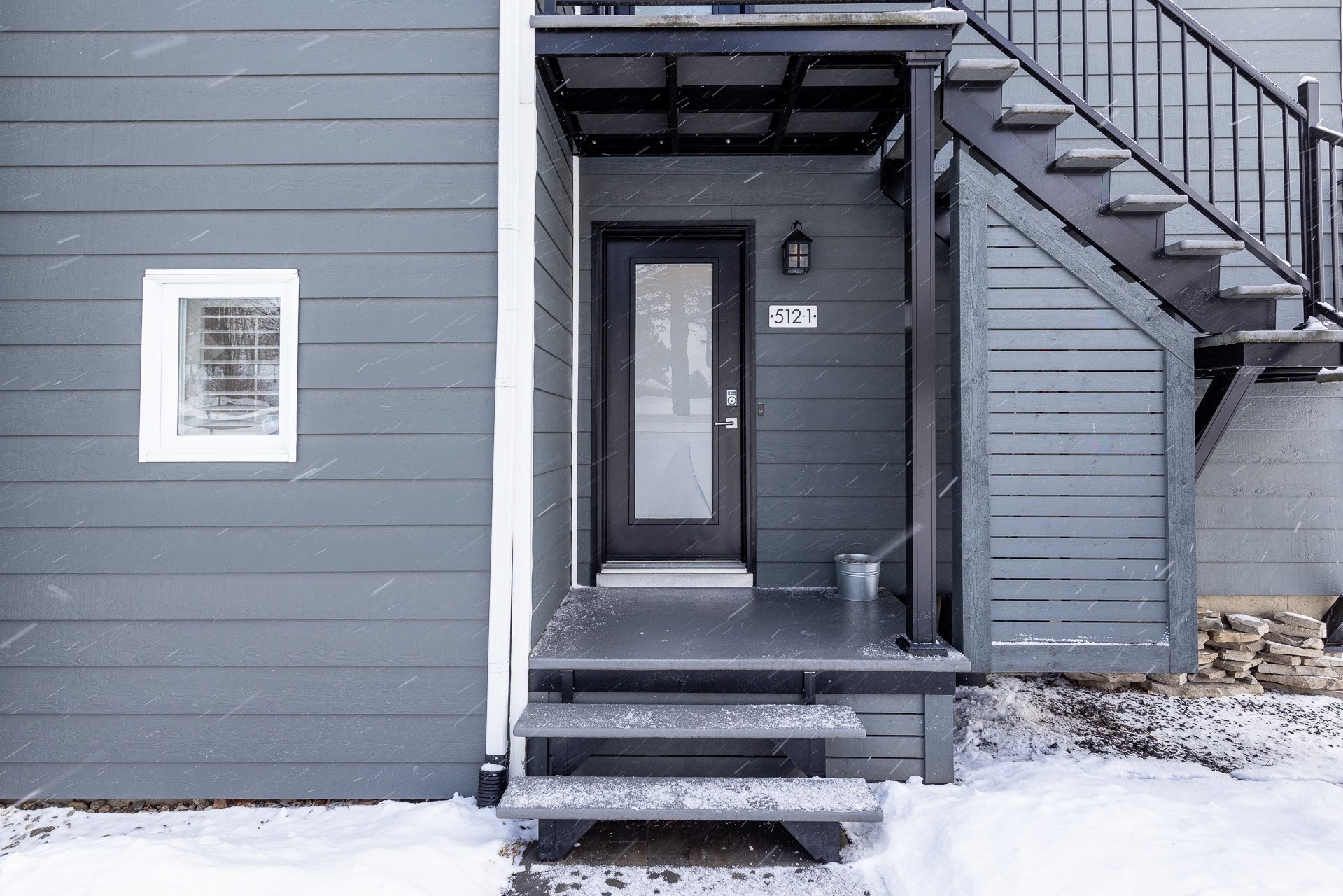 









512


Ch. de Bondville

, 1,
Lac-Brome,




QC
J0E1R0

