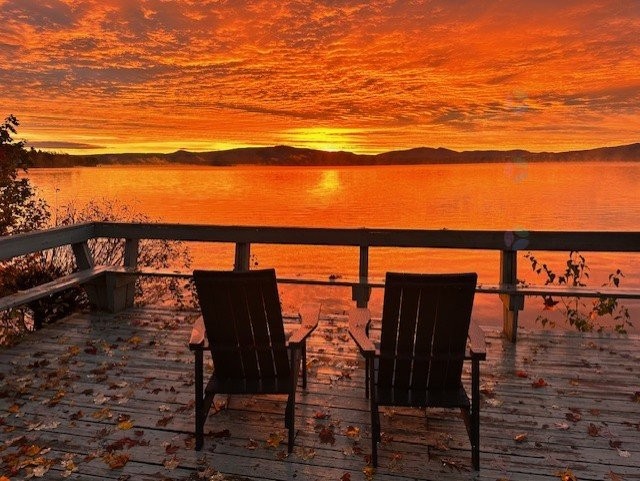 









512


Ch. de Bondville

, 1,
Lac-Brome,




QC
J0E1R0

