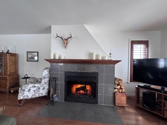 









512


Ch. de Bondville

, 1,
Lac-Brome,




QC
J0E1R0

