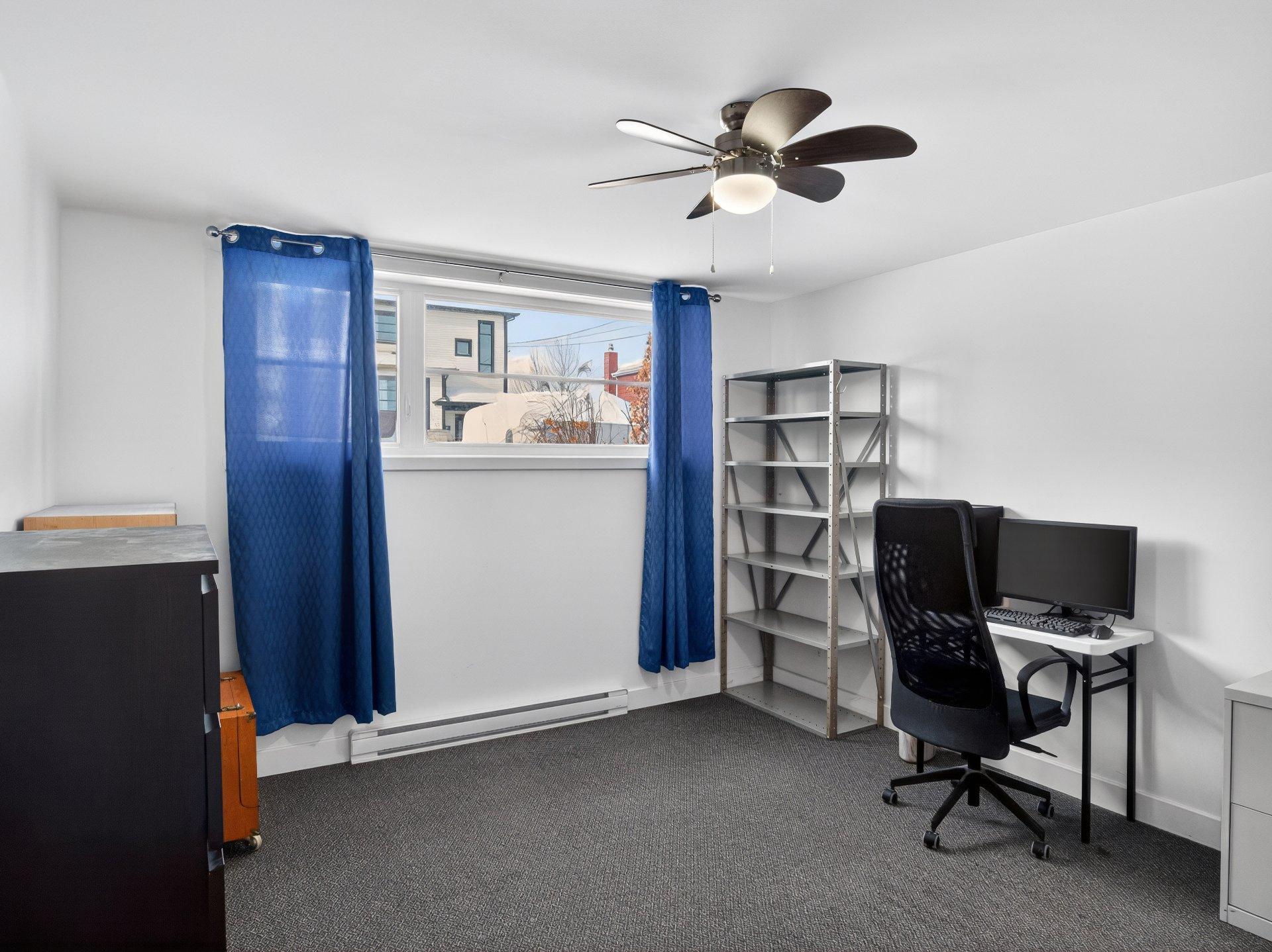 









829


Rue Hervé

,
Sherbrooke (Brompton/Rock Forest/Saint-Élie/Deauville),




QC
J1N1B1

