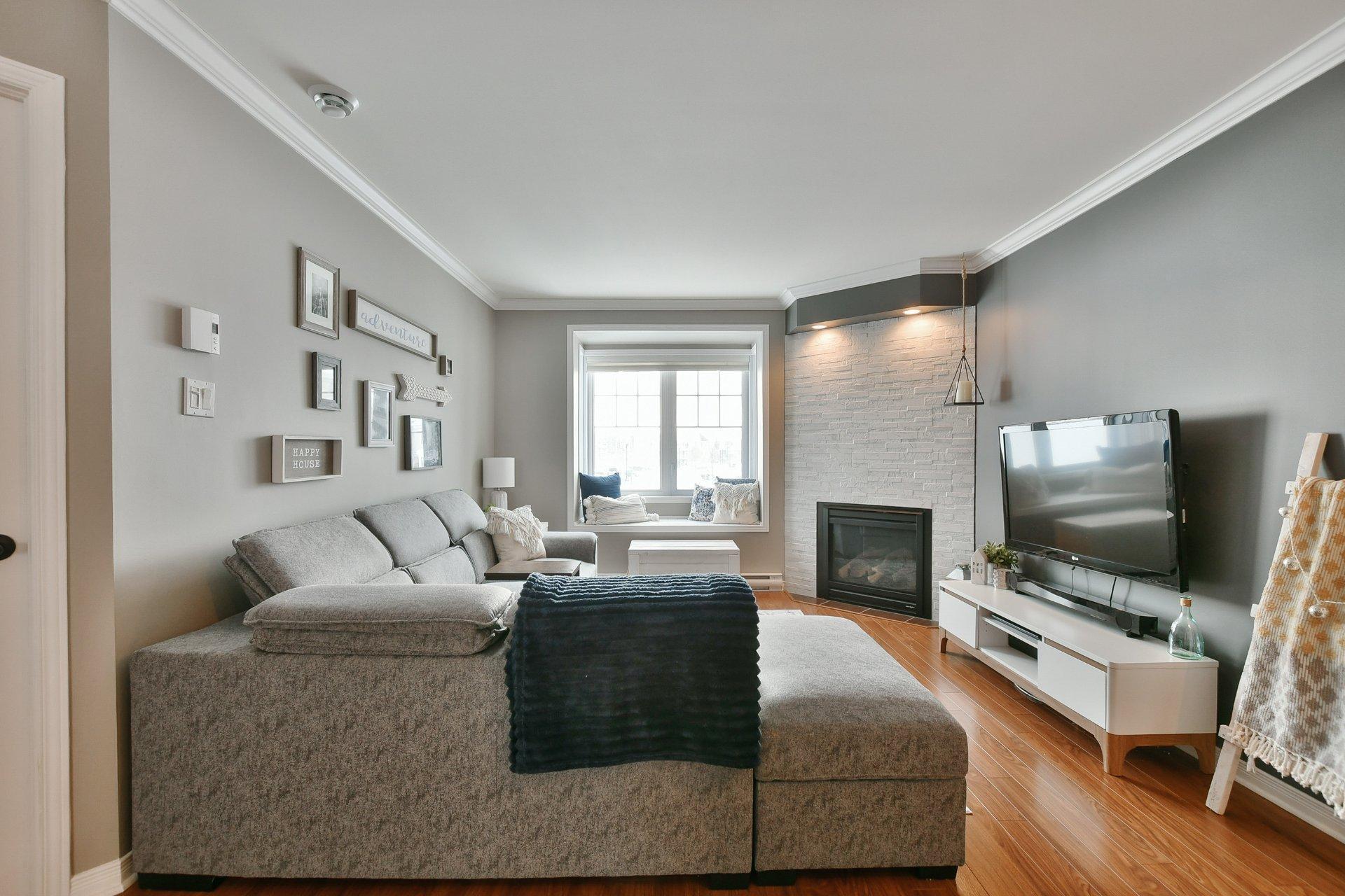 









87


Mtée de St-Sulpice

, 202,
Saint-Sulpice,




QC
J5W0H2

