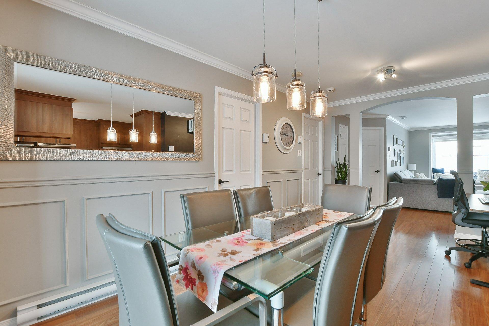 









87


Mtée de St-Sulpice

, 202,
Saint-Sulpice,




QC
J5W0H2

