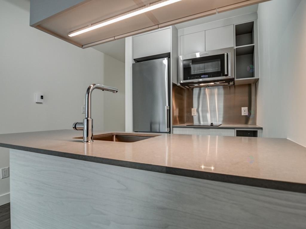 









1550


Rue des Bassins

, 326A,
Montréal (Le Sud-Ouest),




QC
H3C0W5

