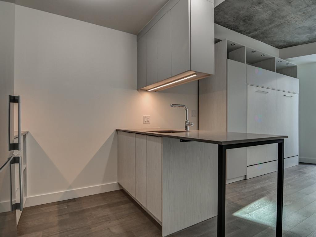 









1550


Rue des Bassins

, 326A,
Montréal (Le Sud-Ouest),




QC
H3C0W5

