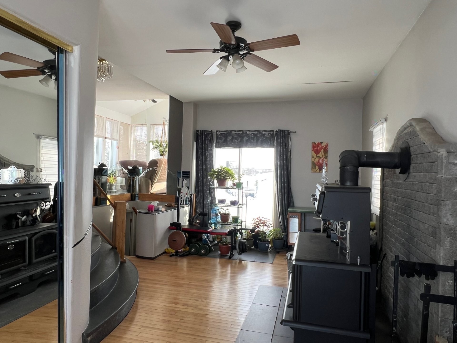 









914


3e Rue

,
Chibougamau,




QC
G8P1R2

