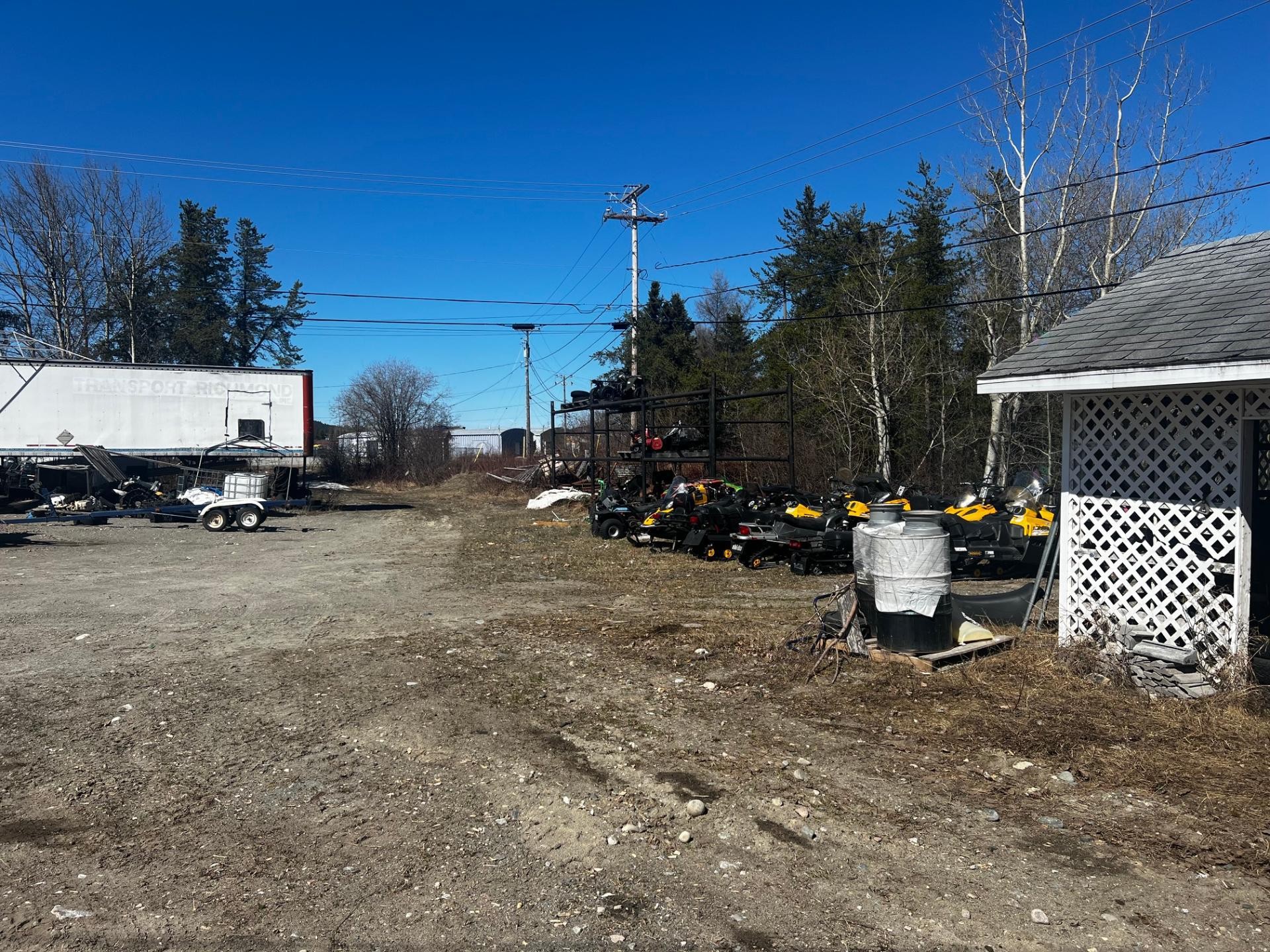









914


3e Rue

,
Chibougamau,




QC
G8P1R2


