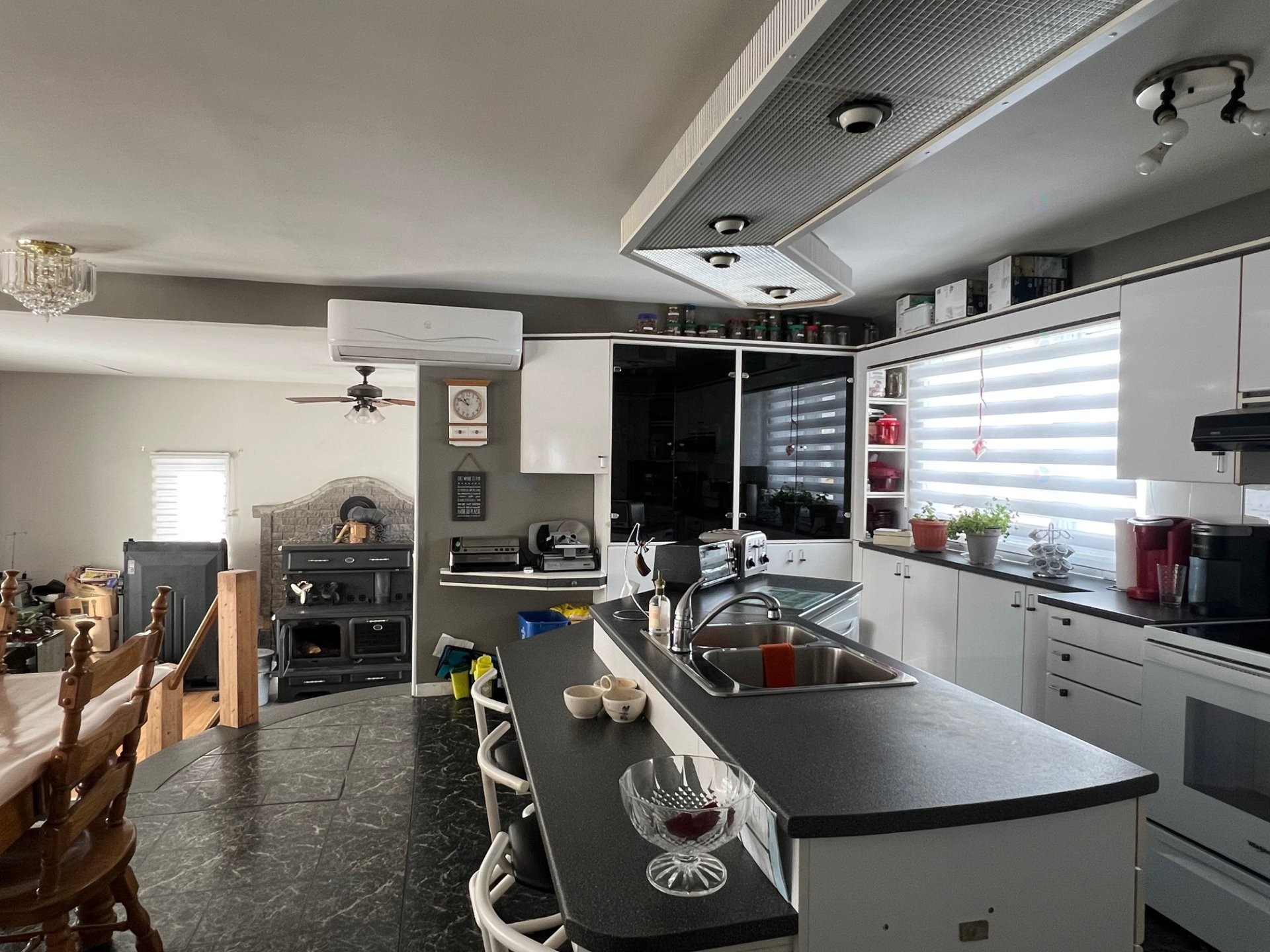 









914


3e Rue

,
Chibougamau,




QC
G8P1R2

