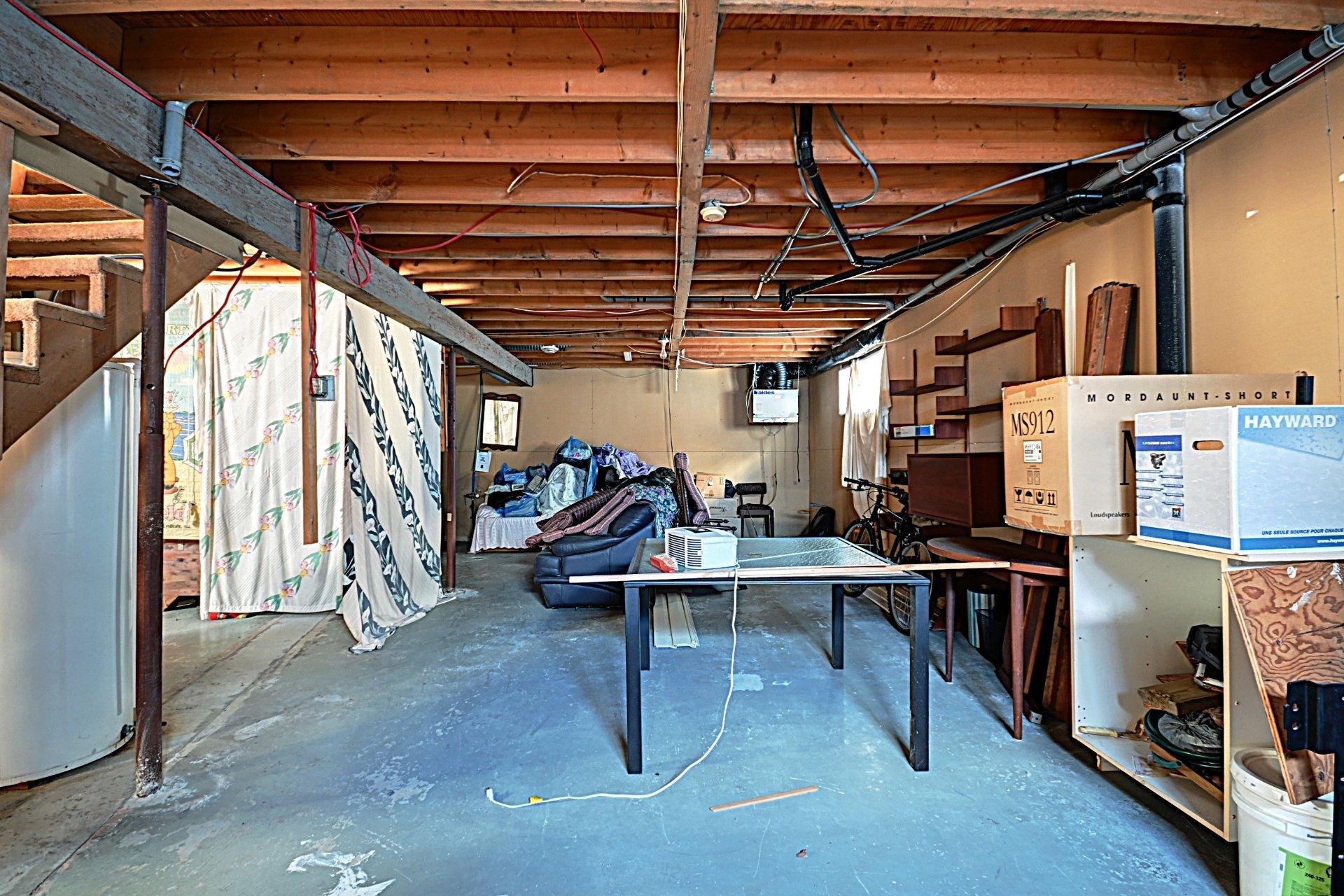 









142


Rue Jos-Monferrand

,
Québec (Beauport),




QC
G1C1K9

