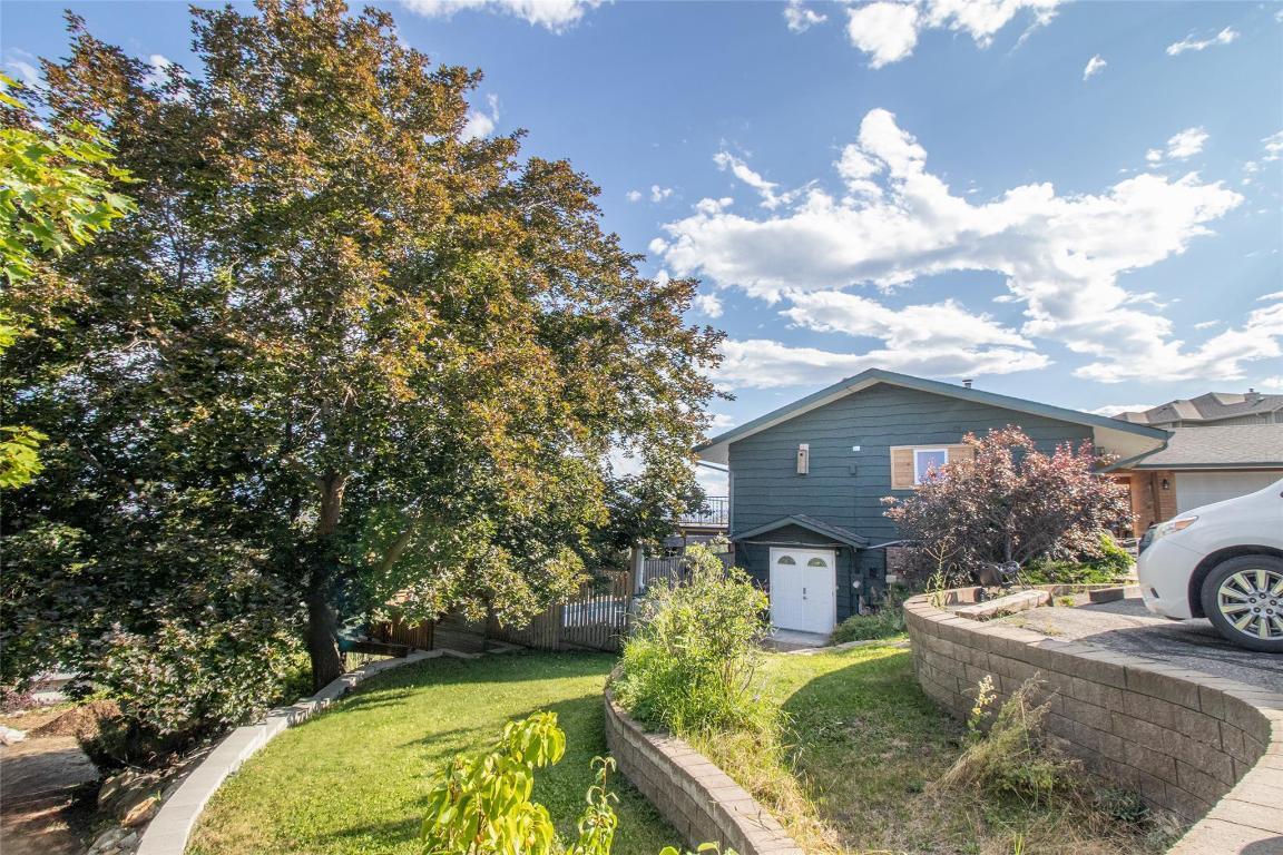 









2741


Sugosa

Place,
West Kelowna,




BC
V4T 2X3

