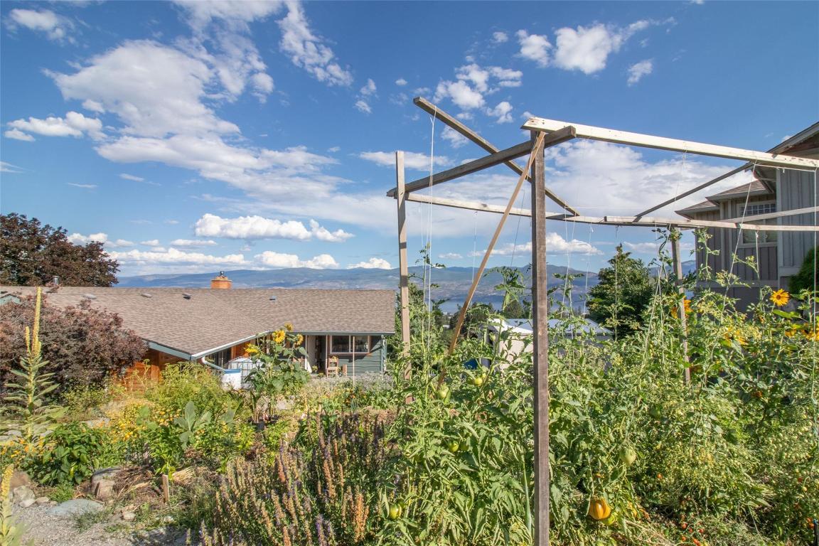 









2741


Sugosa

Place,
West Kelowna,




BC
V4T 2X3

