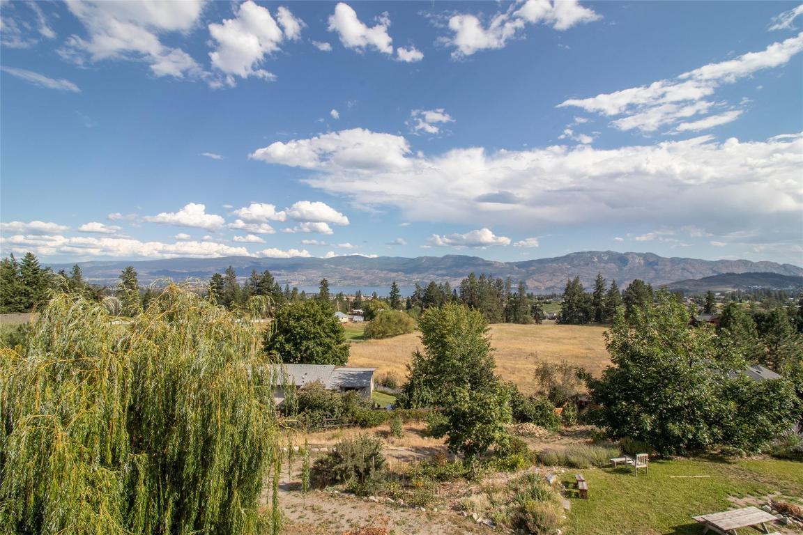 









2741


Sugosa

Place,
West Kelowna,




BC
V4T 2X3

