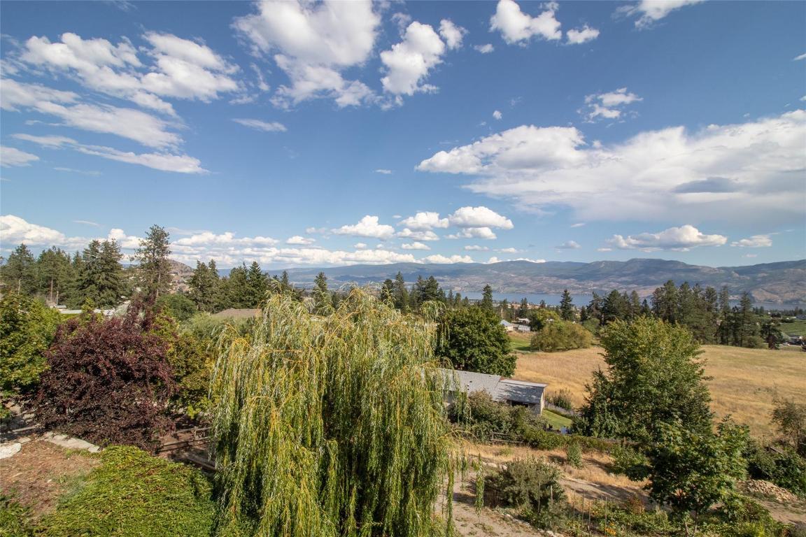 









2741


Sugosa

Place,
West Kelowna,




BC
V4T 2X3

