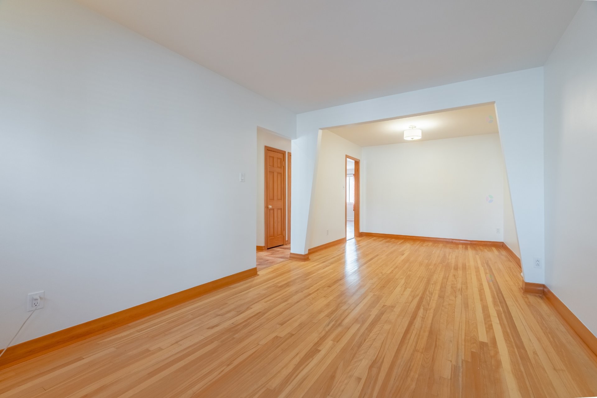 









2350

 - 2352


Rue French

,
Montréal (Mercier/Hochelaga-Maisonneuve),




QC
H1L4R7

