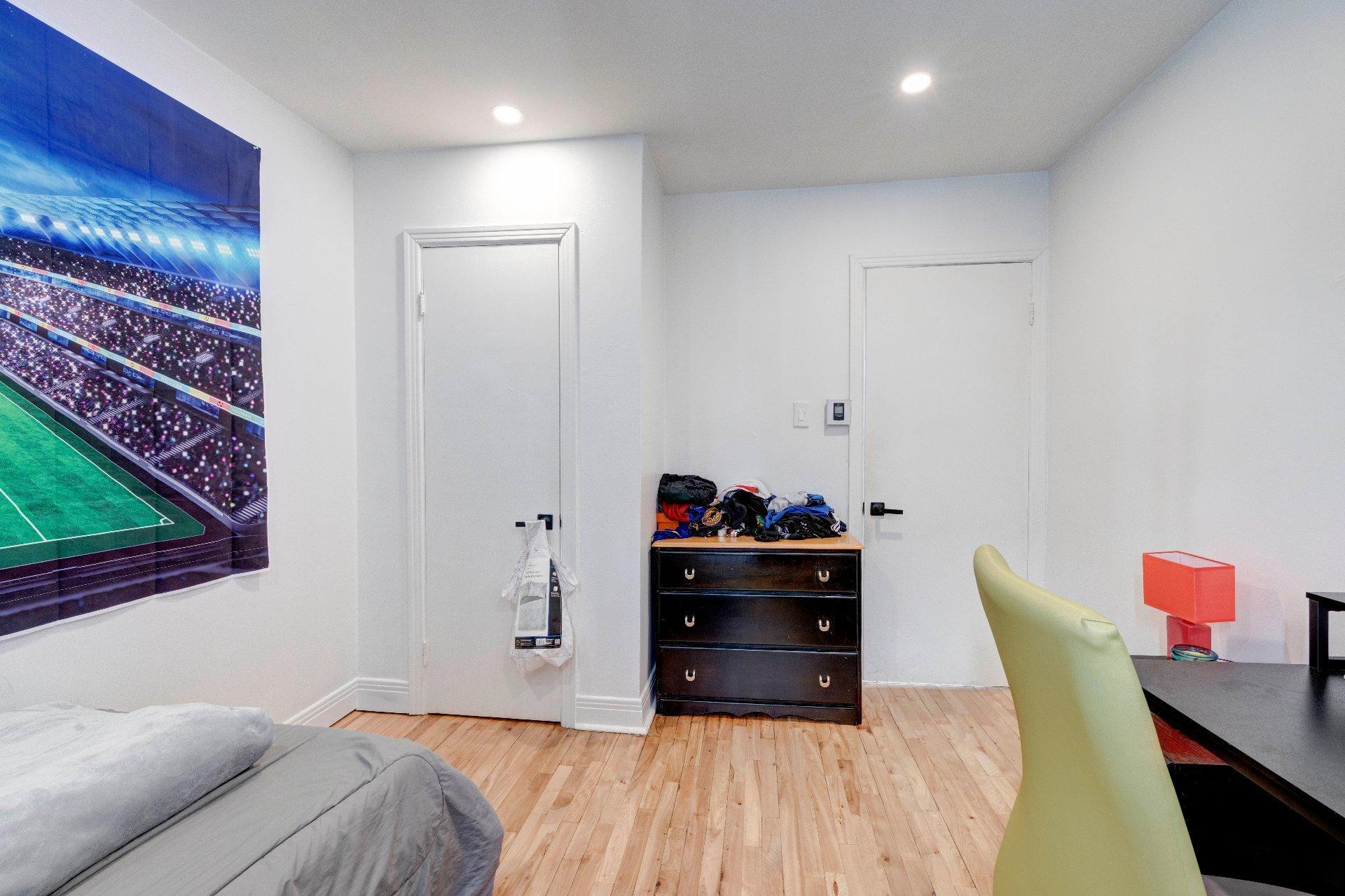 









260

 - 266


Rue Fortin

,
Saint-Jean-sur-Richelieu,




QC
J3B3M9

