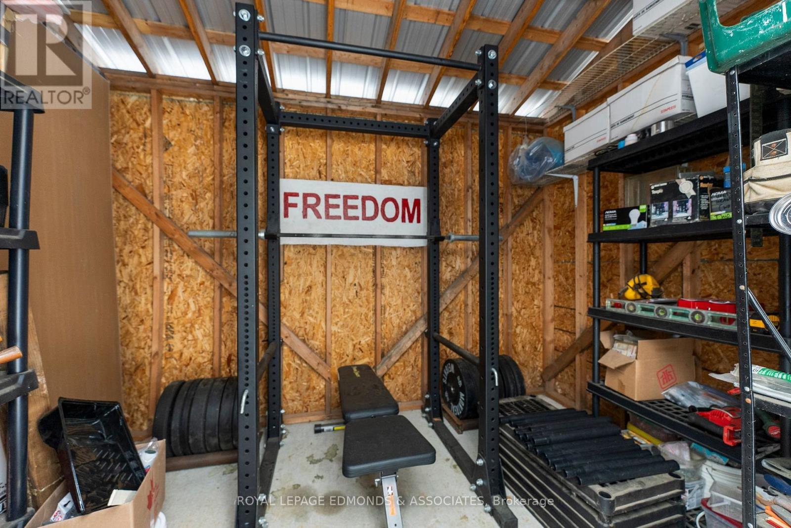 












107 BONNECHERE STREET E

,
Bonnechere Valley,




Ontario
K0J1T0

